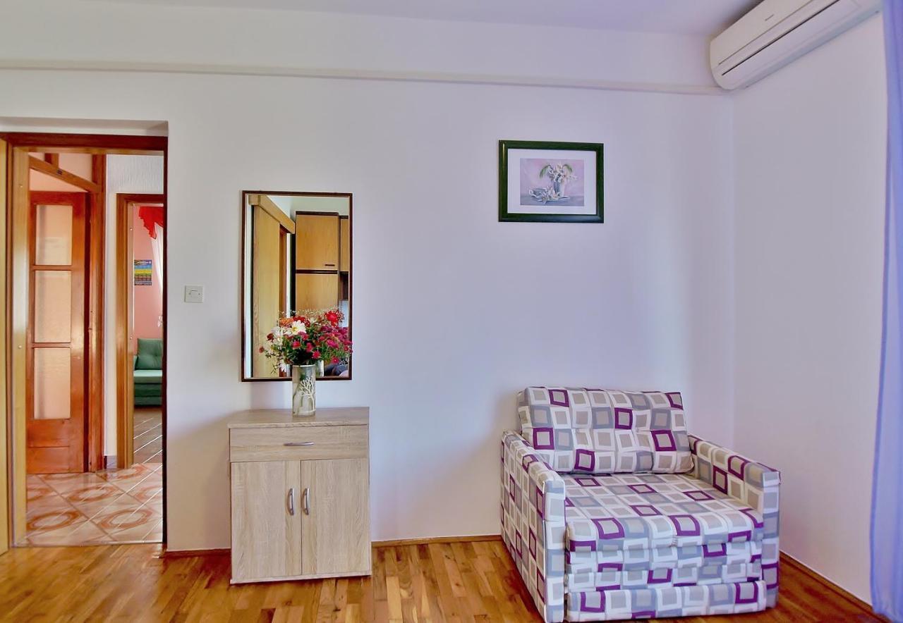 Jaska Anica Apartments Supetarska Draga Exterior foto